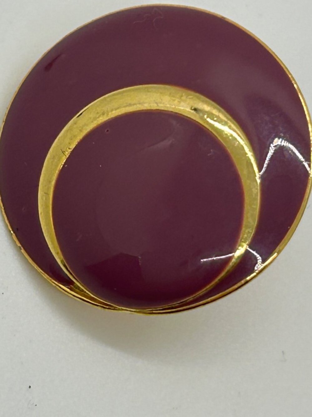 Vintage 1980s Mauve Purple Enamel & Gold Tone Round Clip-On Earrings - Picture 5 of 11